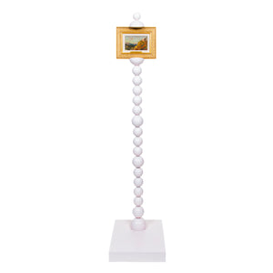 Free-standing easel
